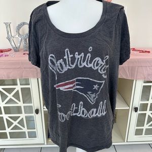 Patriots Top